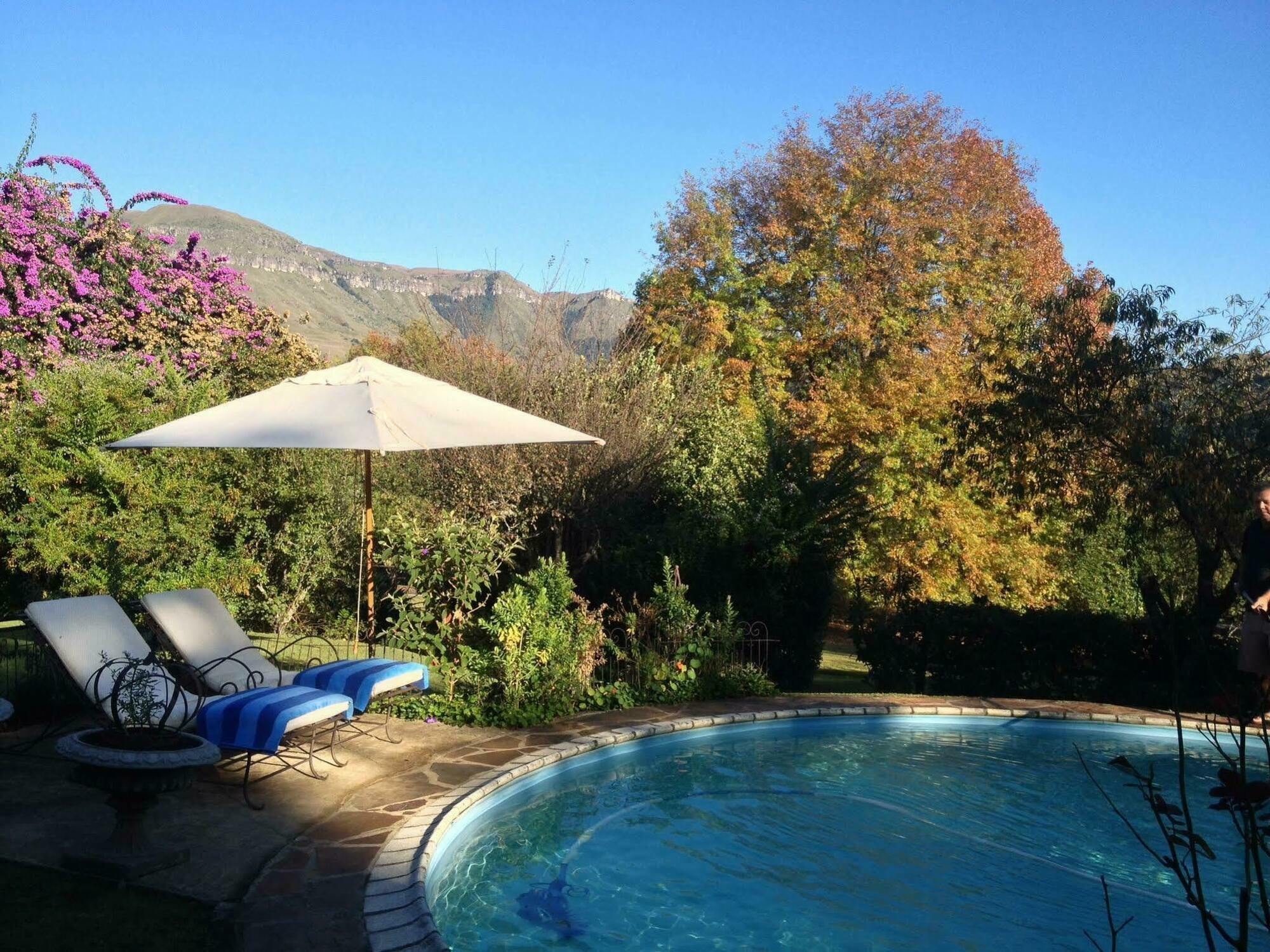 Cathkin Cottage Bed & Breakfast Champagne Valley Exterior photo